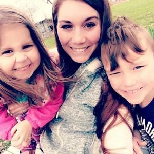 Meet your Posher, Alexandra